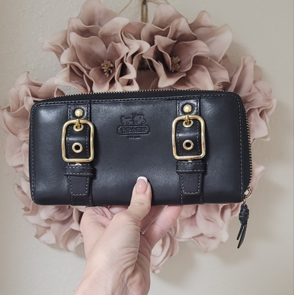 COACH WALLET - Picture 1 of 8